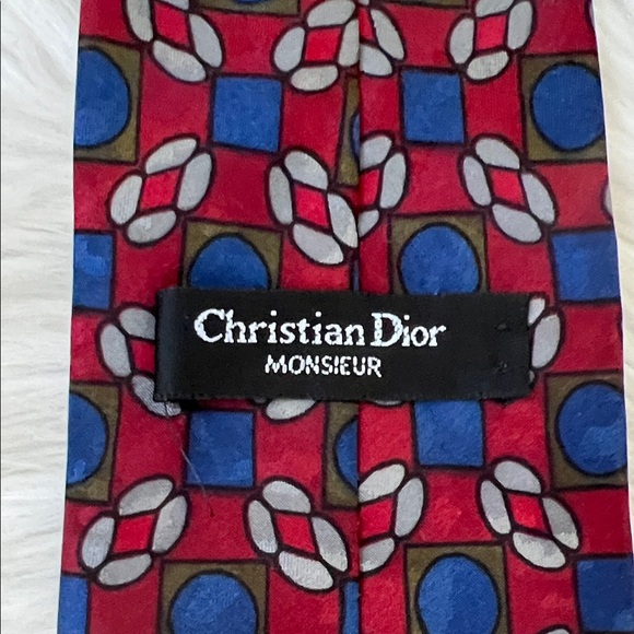 Dior Other - Christian Dior Vintage Monsieur necktie featuring a geometric pattern